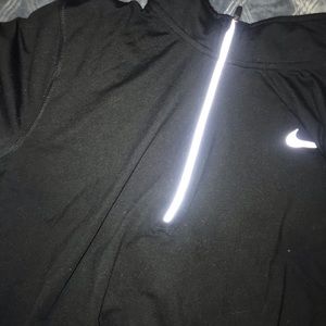 nike dri fit sweater